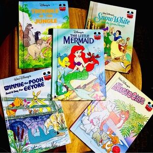 Disney Classics Book Set 5 Beloved Stories: Winnie the Pooh, Little Mermaid etc